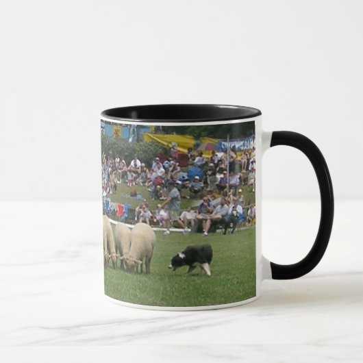 Ausstellung über Grenzkolonie Tasse (Rechts)