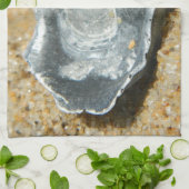 Austern-Muschel im Sand Geschirrtuch (Gefaltet)