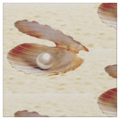 Austern-Perle im Sand Stoff (Nahaufnahme)