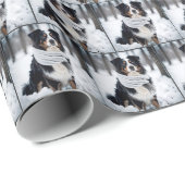 Austrailan Shepherd mit Winterskarf Geschenkpapier (Rolleneckpunkt)