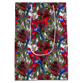 Australian Crimson Rosella und Wildblume Muster Mittlere Geschenktüte (Rückseite)