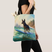 Australian Kelpie Beach Surfing Painting Tasche (Von Nahem)