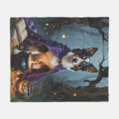 Australian Kelpie Dog Whimsical Halloween Painting Fleecedecke (Vorderseite (Horizontal))