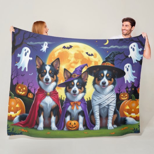 Australian Kelpies Dogs Pumpkin Halloween Funny Fleecedecke (Beispiel)