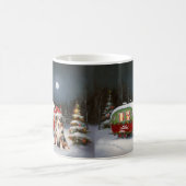 Australian Shepherd Caravan Christmas Adventure Kaffeetasse (Mittel)