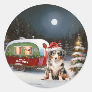Australian Shepherd Caravan Christmas Adventure Runder Aufkleber