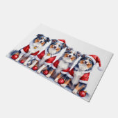 Australian Shepherd Christmas Dress Santa Hat Fußmatte (Schrägansicht)
