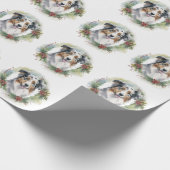 Australian Shepherd Christmas Wreath Festive Pup Geschenkpapier (Ecke)