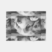 australian shepherd puppy bw fleecedecke (Vorderseite (Horizontal))