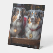 Australian Shepherd Snowy Sleigh Weihnachtsdekor Sockelschild (Vorderseite)