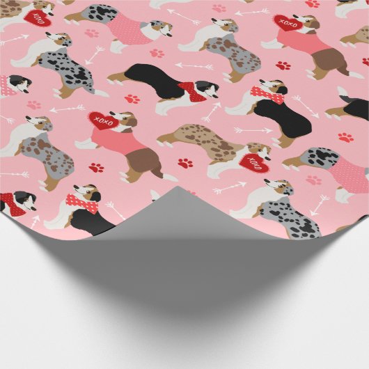 Australian Shepherd Valentine Pattern Geschenkpapier (Ecke)