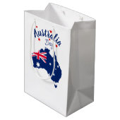 Australien Day Red Blue und White Mittlere Geschenktüte (Rückseite Schrägansicht)