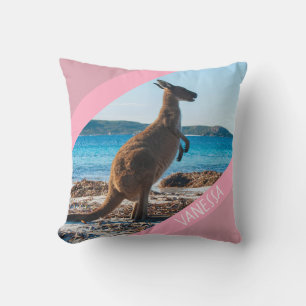 Australien Kangaroo am Strand, rosa Akzent Kissen