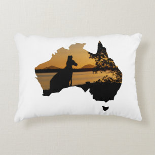 Australien Kangaroo Sunset, Black, Gold & White Dekokissen