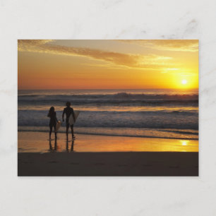 Australien, Queensland, Goldküste, Surfer bei Postkarte