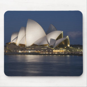Australien, Sydney. Opernhaus bei Nacht an Mousepad