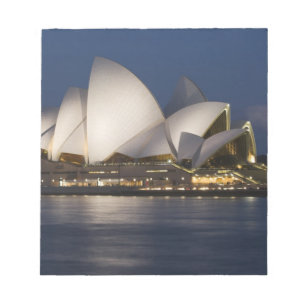 Australien, Sydney. Opernhaus bei Nacht an Notizblock