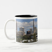 Australien, Sydney, Potts Point. Sydney Skyline. Zweifarbige Tasse (Links)