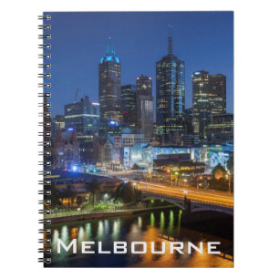 Australien, Victoria, Melbourne, Skyline mit Notizblock