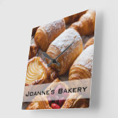 Australien, Victoria, Yarra Valley, Healesville Quadratische Wanduhr (Winkel)