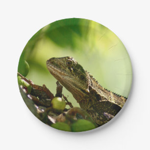 Australische Eidechse, die zwischen Blätter, 7" Pappteller