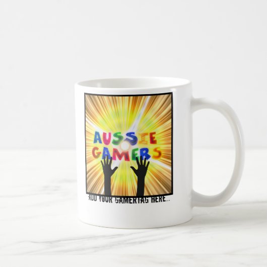 Australische Gamers, die Tasse trinken (Rechts)