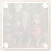 Australische Kelpie am Feuerplatz Weihnachten Glasuntersetzer (Rückseite)