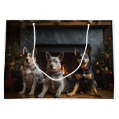 Australische Rinder am Feuerplatz Weihnachten Große Geschenktüte (Vorderseite)