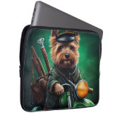 Australische Terrier Fahrrad St. Patrick's Day Laptopschutzhülle (Vorne Rechts)