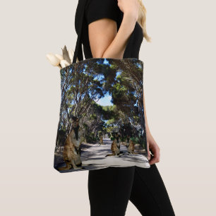 Australische Wallabys auf der Straße, Tasche