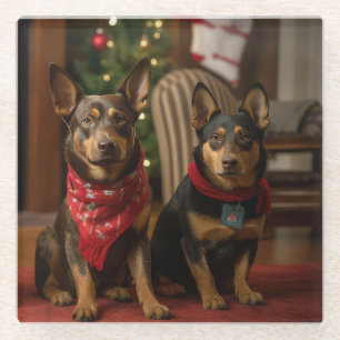 Australischer Kelpie am Kamin Weihnachten Glasuntersetzer