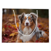 Australischer Schäferhund im Herbstfall Inspiriert Große Geschenktüte (Rückseite)