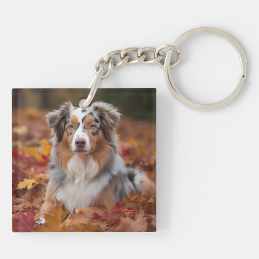 Australischer Schäferhund im Herbstfall Inspiriert Schlüsselanhänger (Rückseite)
