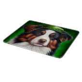 Australischer Schäferhund in St. Patrick's Day Dre Schneidebrett (Ecke)