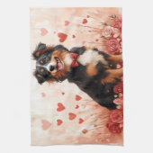 Australischer Schäferhund mit Rose - Valentinstag Geschirrtuch (Vertikal)