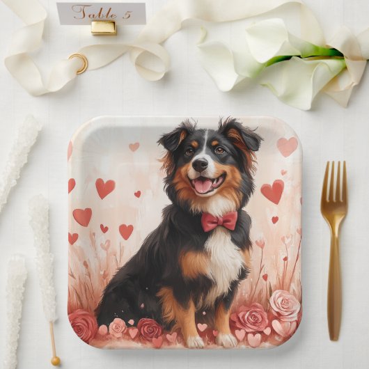 Australischer Schäferhund mit Rose - Valentinstag Pappteller (Hochzeit)