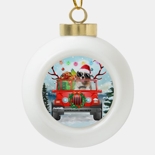 Australischer Schäferhund mit Weihnachtsgeschenken Keramik Kugel-Ornament (Vorderseite)