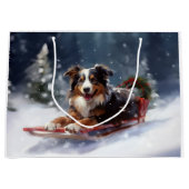 Australischer Schäferhund Weihnachtsschnee im Wint Große Geschenktüte (Vorderseite)