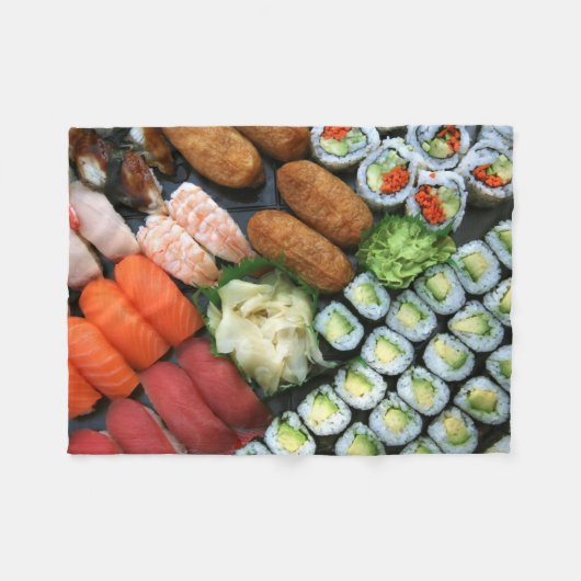 Auswahl an japanischen Sushi-Favoriten Fleecedecke (Vorderseite (Horizontal))