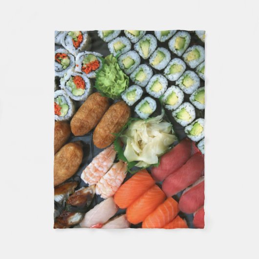 Auswahl an japanischen Sushi-Favoriten Fleecedecke (Vorderseite)