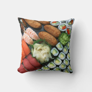 Auswahl an japanischen Sushi-Favoriten Kissen