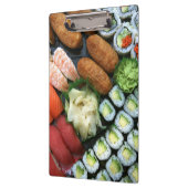 Auswahl an japanischen Sushi-Favoriten Klemmbrett (Links)