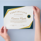 Auszeichnung "berufliche Zertifikatsleistung" Flyer (Hand)