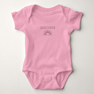 Authentische alte Geschichte Kunst und historische Baby Strampler