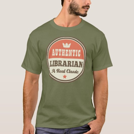 Authentisches Bibliothekar-(lustiges) Geschenk T-Shirt (Vorderseite)