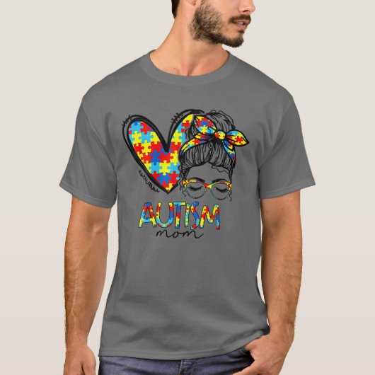 Autism Mama Heart Messy Bun Sonnenbrillen Bandana  T-Shirt (Vorderseite)