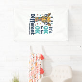 Autismus-Bewusstsein Giraffe Es ist okay, anders z Banner (Insitu)