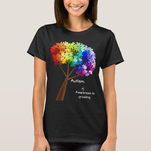 Autismus-Bewusstseins-Regenbogen-Puzzlespiel-Baum T-Shirt (Vorderseite)