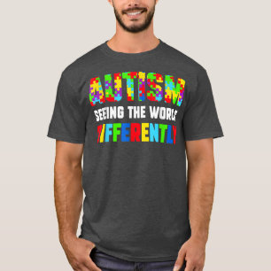Autismus Mama Kid die Welt anders Autismus zu sehe T-Shirt