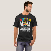 Autismus Mama Menschen schauen nach ihren Helden,  T-Shirt (Vorne ganz)